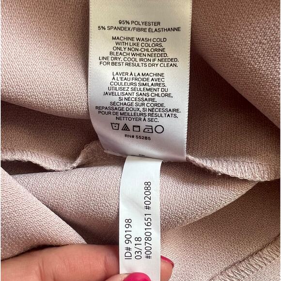 Express Shoulder Cut Out Lavender Sheath Bodycon Dress Size M NEW Tags Business - Picture 8 of 9